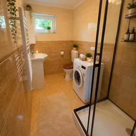 The Secret Garden Appartement *